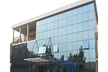 集裝箱做的辦公樓，辦公環(huán)境美美的！